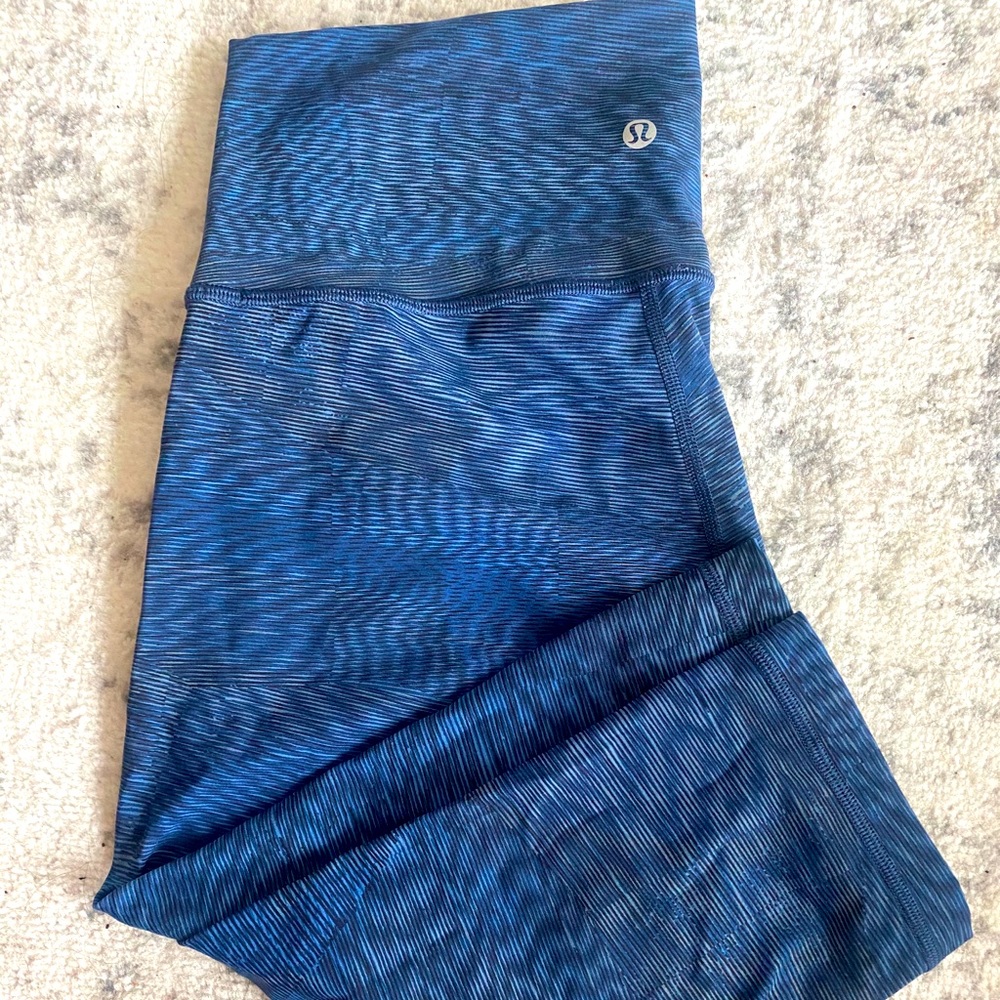 NWOT Lululemon wunder under 1/2  leggings